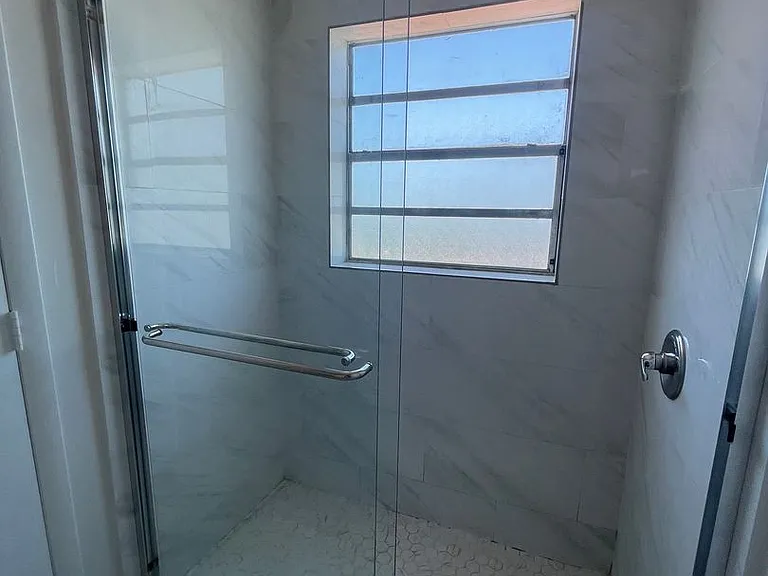 220 SW 17th Ct — Photo 22