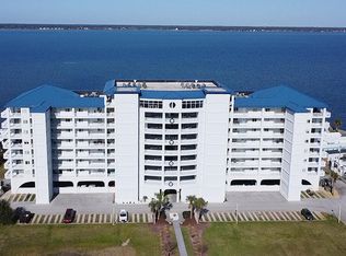 1550 Salter Path Rd APT 605, Indian Beach, NC 28512