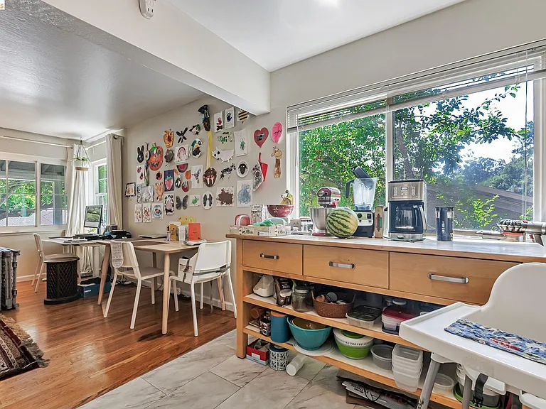 2050 Donald Dr — Photo 8