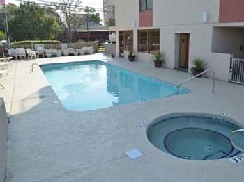 5th image of 7509 N Ocean Blvd #1003