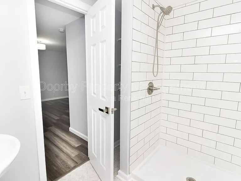 1313 Timbercrest Ln #103 — Photo 2