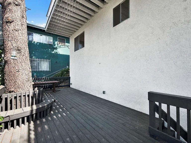 1827 Oak Tree Dr — Photo 26