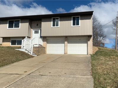 620 Scenery Dr, Elizabeth, PA, 15037