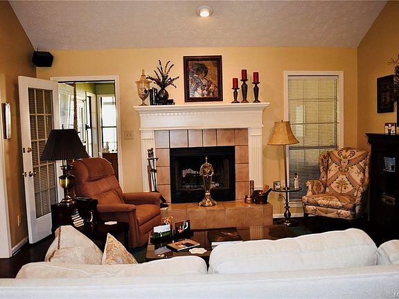 5th image of 7141 White Oak Ln