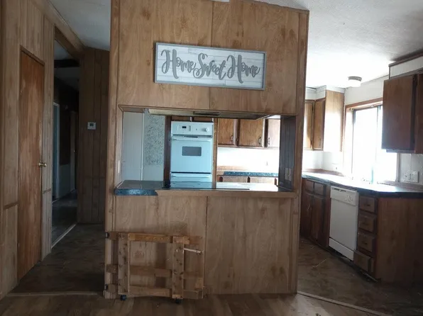 300 County Road 4591, Boyd, TX 76023