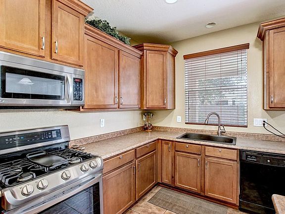 3rd image of 7306 S 72nd Ln