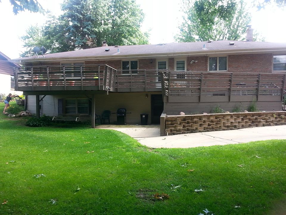 2nd image of 5834 Dafred Dr