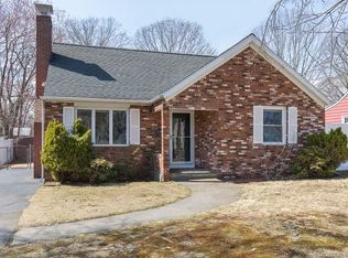 12 Page St, Milford, CT 06460