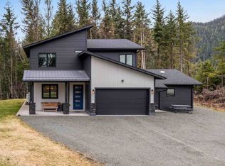 16370 Ocean View Dr, Juneau, AK 99801