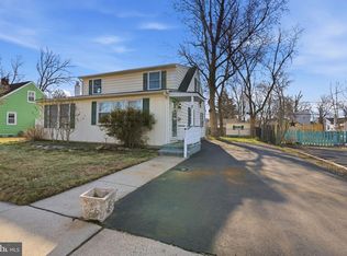 625 Hillcrest Ave, Morrisville, PA 19067