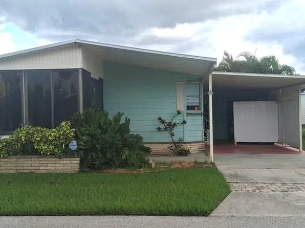4726 11th St E #119, Bradenton, FL 34203