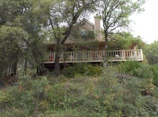 18594 Jayhawk Dr, Penn Valley, CA