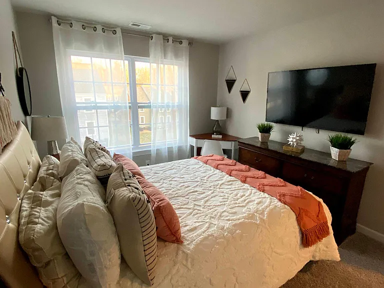 120 Two Penny Pl — Photo 32