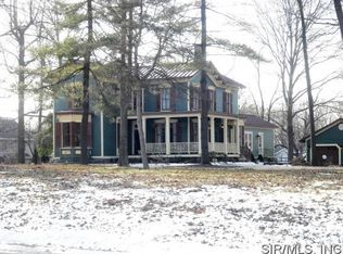 317 E Center St, Troy, IL 62294