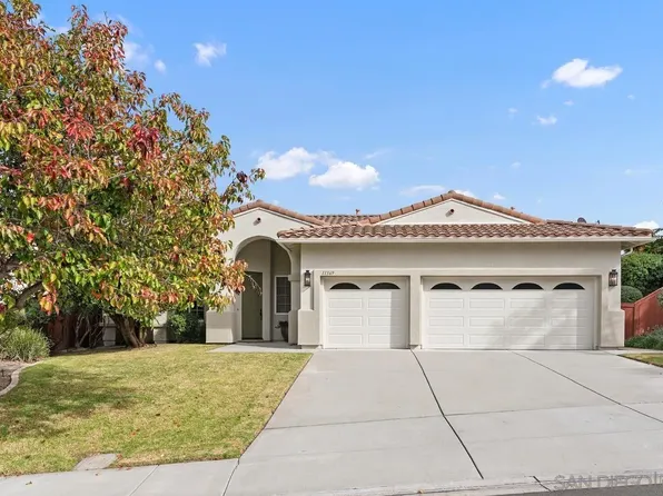 11369 Mandrake Point, San Diego, CA 92131