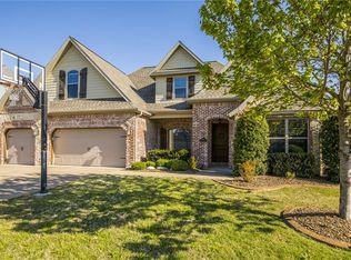 4103 Willowbend Dr, Rogers, AR 72758