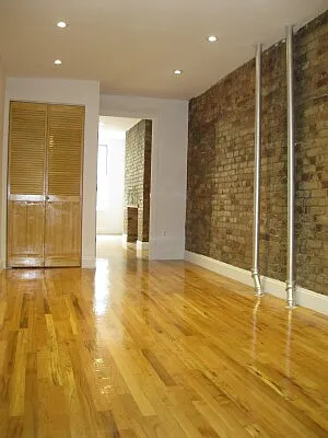 Rented by Tower Brokerage | media 39