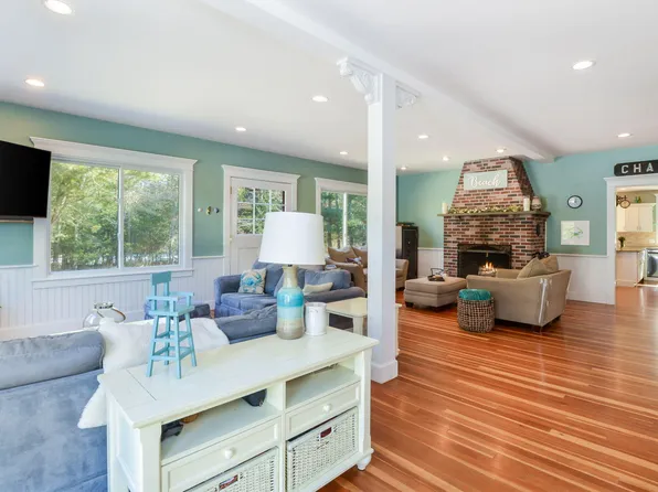 25 Boardley Road, Sandwich, MA 02563