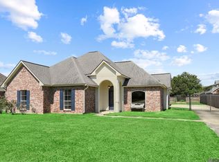 17468 McCrory 1 Rd, Prairieville, LA 70769