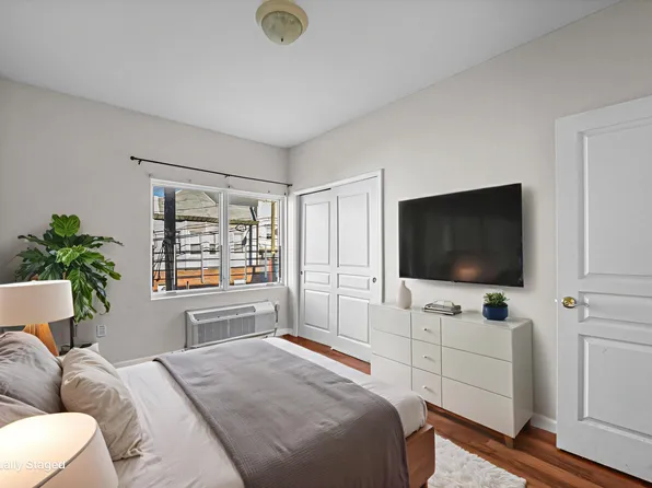 845 Newark Avenue image 18 of 26