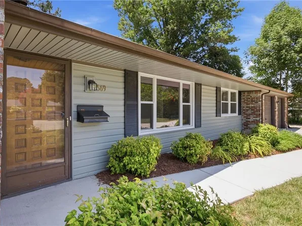 569 Brentwater Rd, Virginia Beach, VA 23452