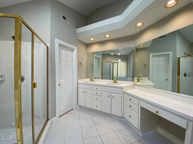 108 Flora Springs Dr — Photo 30