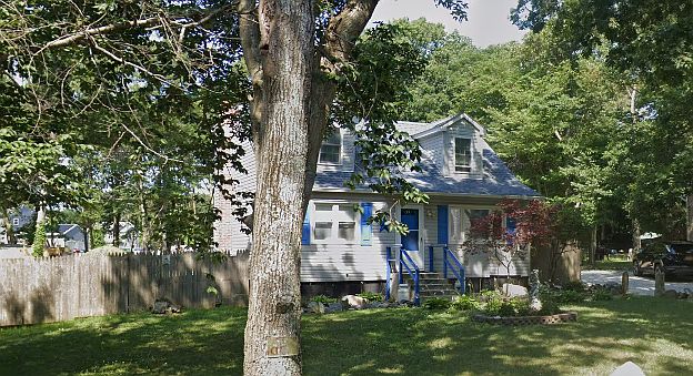 2nd image of 56 Gordon Ave
