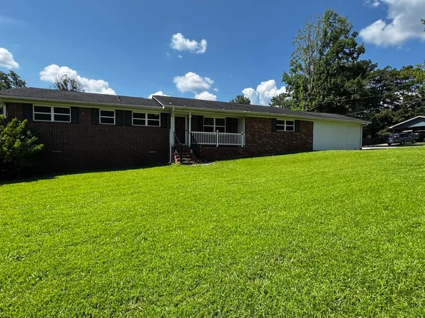 6200 Cherry Ln, Douglasville, GA 30134