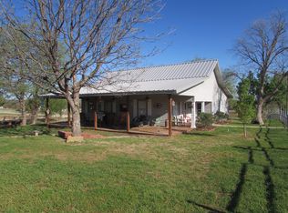 916 County Road 3555, Paradise, TX 76073