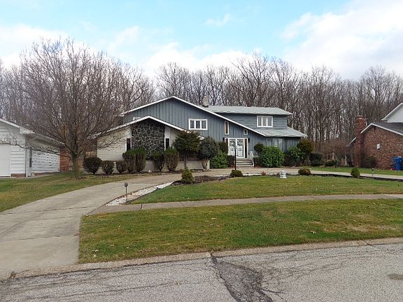 5th image of 7819 Dogwood Ln