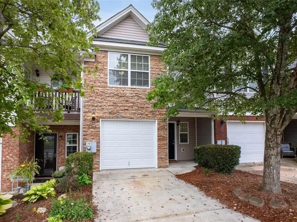 1436 Box Cir, Winder, GA 30680