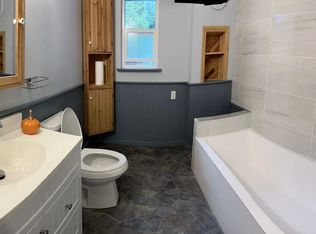 21537 Stonehouse Ave, Maple Ridge, BC V2X 3Z5