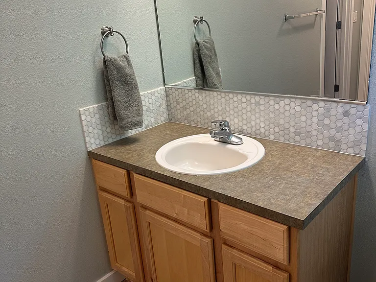 19438 Hollygrape St — Photo 17