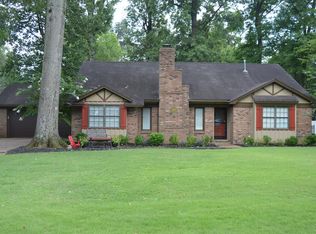 1512 Golf Links Dr, West Memphis, AR 72301
