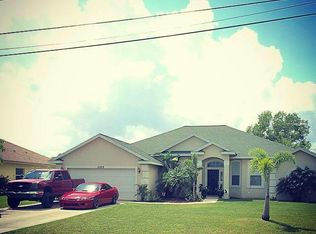 5208 NW South Lovoy Cir, Port Saint Lucie, FL 34986