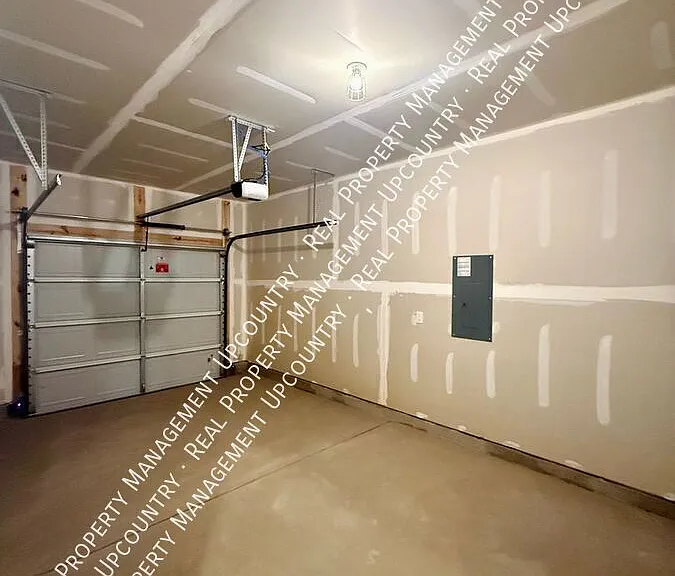 131 Holly Oak Ct — Photo 27