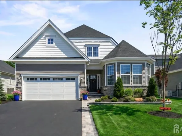 40 Emerald Rd, Plumsted Township, NJ 08533
