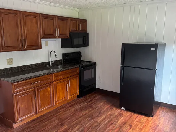 303 Glen Ave #8, Bloomsburg, PA 17815