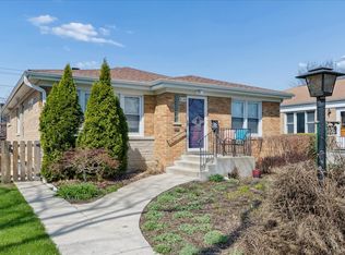 8136 Kenton Ave, Skokie, IL 60076