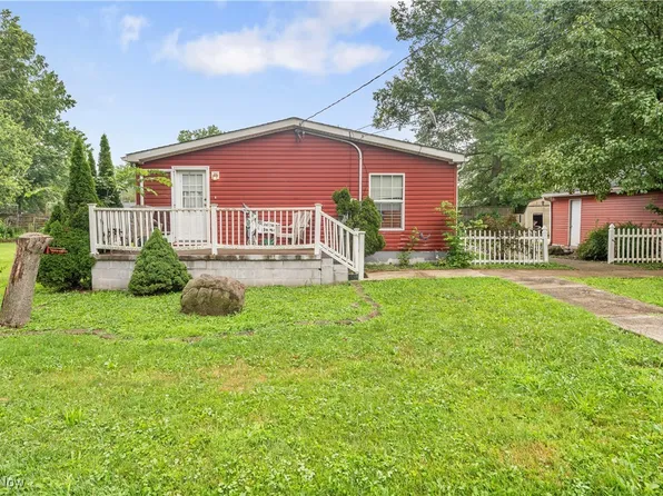 11340 Parkside Ave NE, Alliance, OH 44601