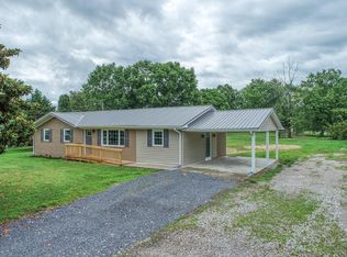 108 Circle St, Rogersville, TN 37857