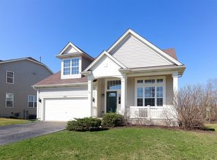 274 S Springside Dr, Round Lake, IL 60073