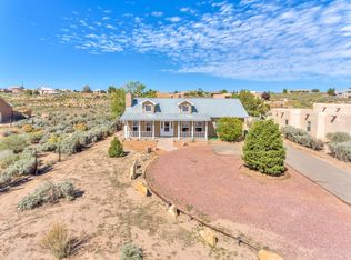 853 Acapulco Rd NE, Rio Rancho, NM 87144