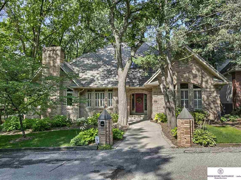 1st image of 1130 S 113th Ct