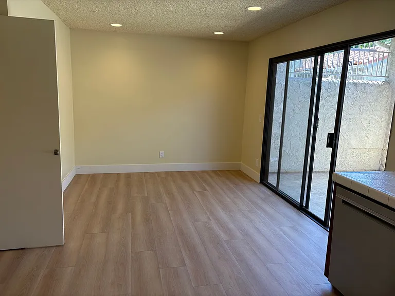 6865 Valley Circle Blvd #8 — Photo 15