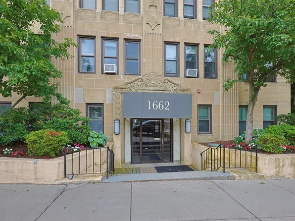 1662 Commonwealth Ave APT 43, Brighton, MA 02135