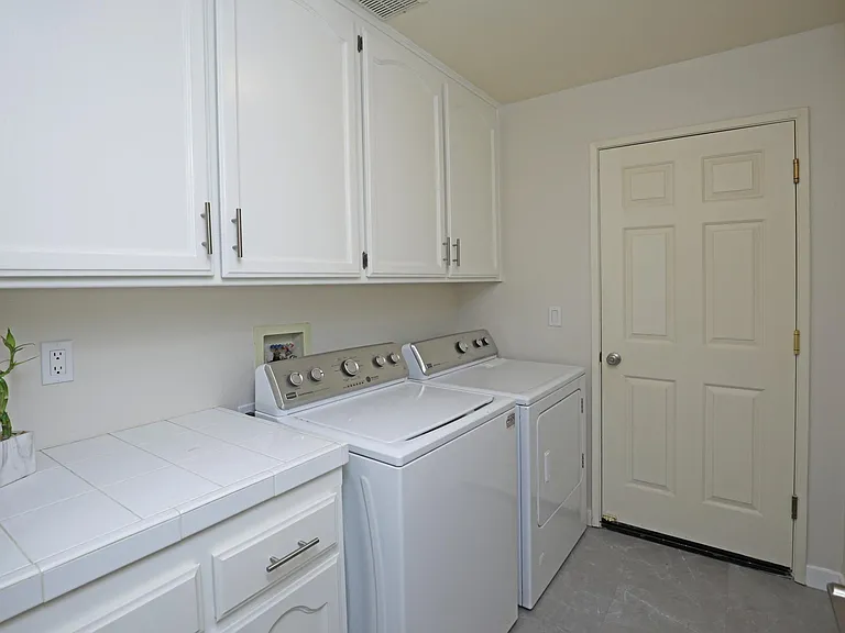 1494 Aarhus Dr — Photo 29