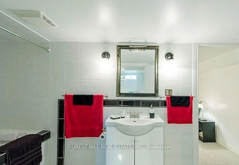 297 Grangeover Ave — Photo 35
