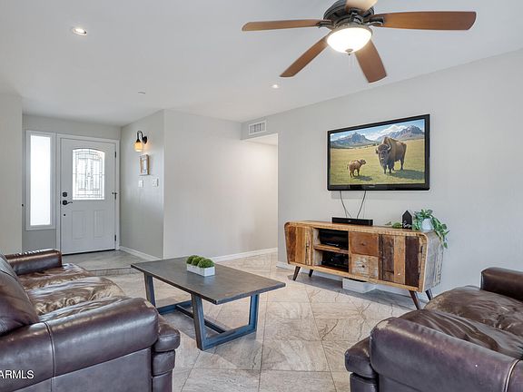 5th image of 10724 E HOPE Drive