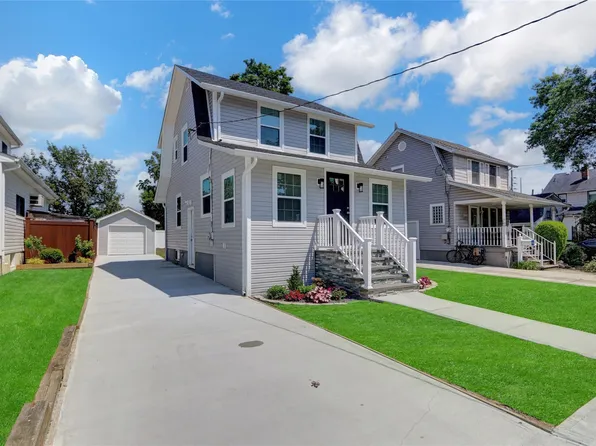 205 Howell Street, Bellmore, NY 11710